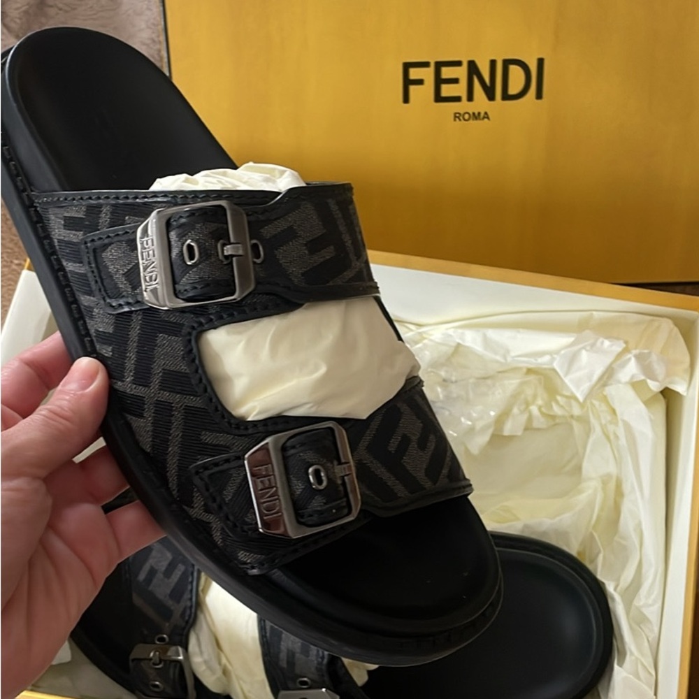 Fendi Black Patterned Men's Sandals
